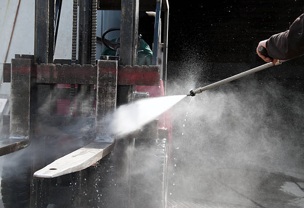 Best Exterior Home Cleaning  in Hiawatha, KS
