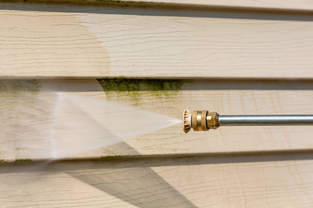 Fence Pressure Washing in Hiawatha, KS